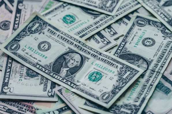 上海电力资金管理策略及其在能源行业应用与财务报表分析