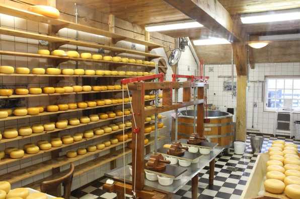 松江工厂车间模具erp项目管理 松江工厂车间模具ERP项目管理：高效车间管理模式升级，轻松应对订单高峰！