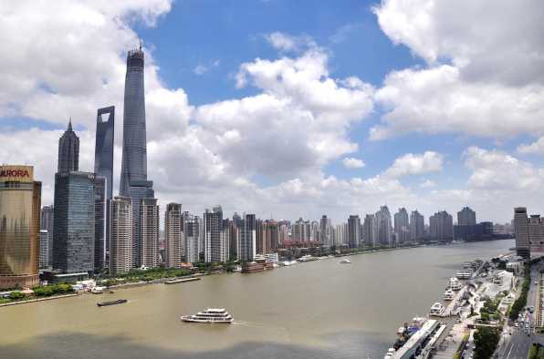 上海人在上海做会计可以吗 上海会计行业前景如何？上海人可以安心做会计吗？